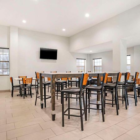 Quality Inn & Conference Center פנמה סיטי מראה חיצוני תמונה